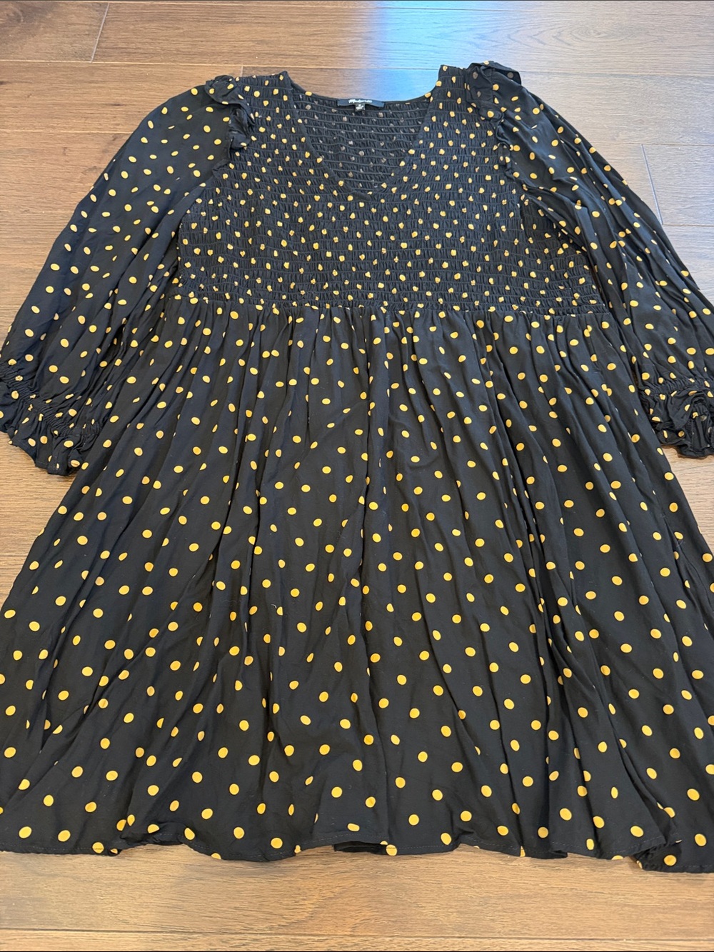 Madewell Lucie V-Neck Smocked Mini Dress in Oval Dot Medium - C1-111 - Picture 6 of 12